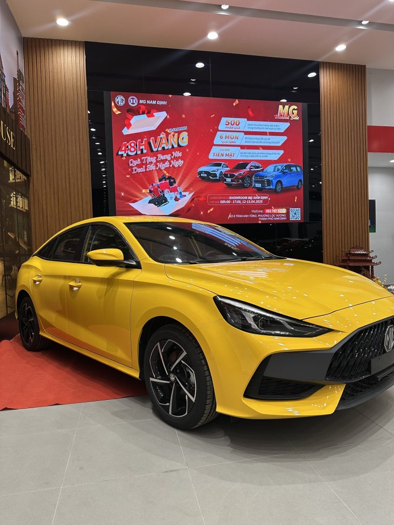 MG5 Luxury tại MG Nam Định